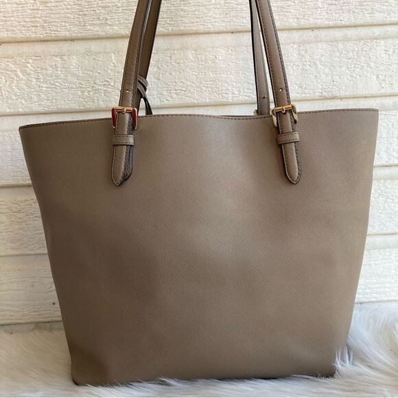 MICHAEL KORS Tan Grey Leather Perforated Pocket Jet Set Tote - Picture 6 of 10